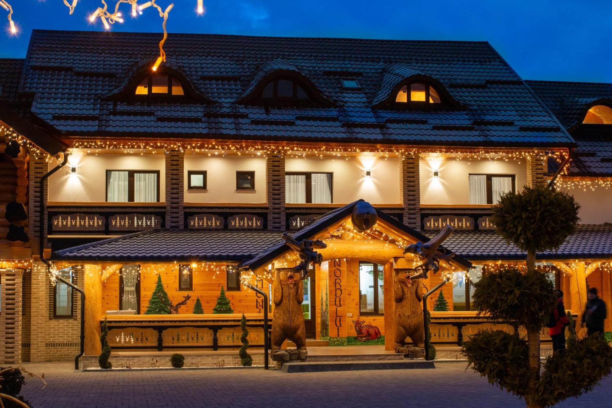 Domeniul Nordului Bucovlna Otel Vama  Dış mekan fotoğraf