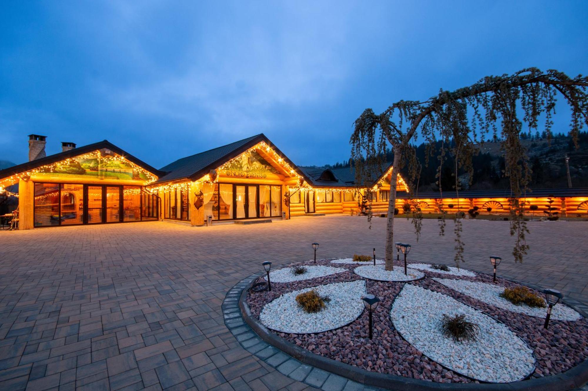 Domeniul Nordului Bucovlna Otel Vama  Dış mekan fotoğraf